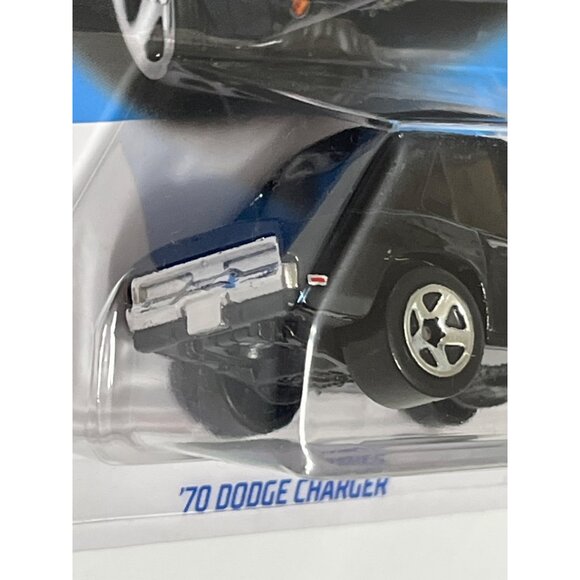 Hot Wheels Tooned ’70 Dodge Charger Fast & Furious Black Car 2023 Diecast 1:64 - Picture 3 of 8